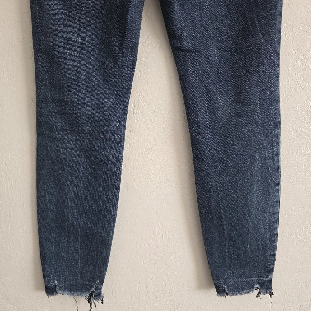 Old Navy Womens Rockstar Super Skinny Ankle Mid-Rise Dark Wash Denim Jeans Sz 0 - Picture 6 of 9